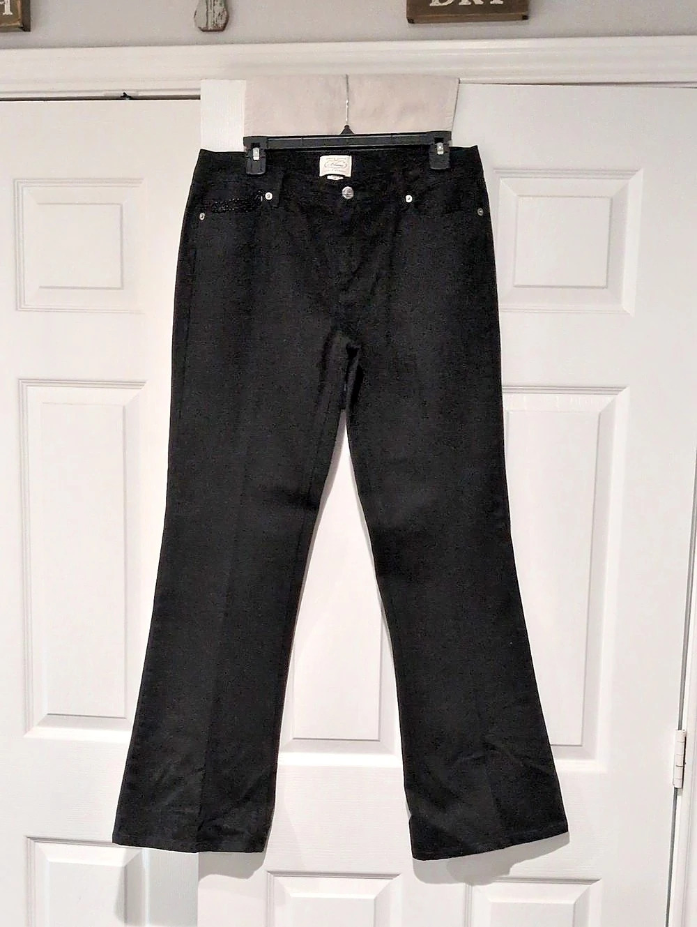 White House Black Market Blanc Black Beaded Bootcut Jeans Waist 10 Like New